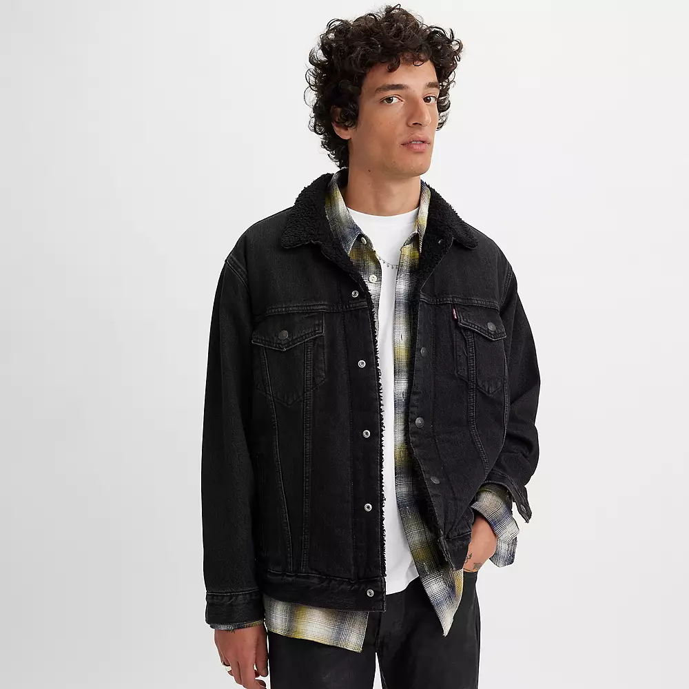 Levi s Relaxed Fit Sherpa Trucker Jacket